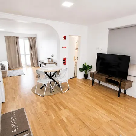 Vakantiehuis Atlantic Escape , By Specialstays Estreito Da Calheta